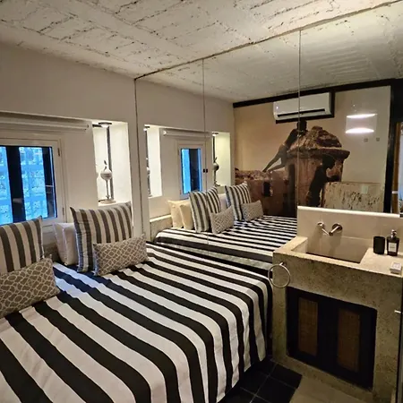 Apartamento Vista A La Muralla Disenador Recien Reformado